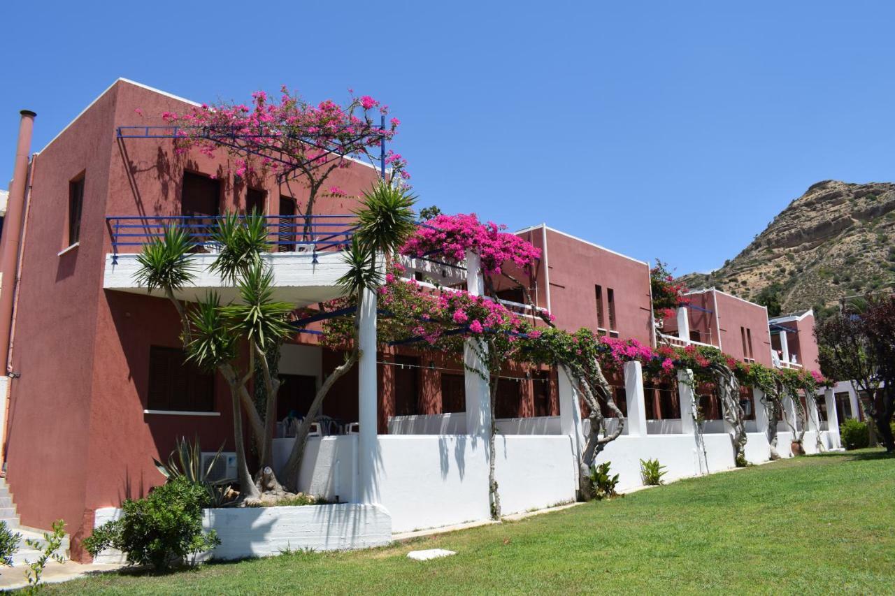 Porto Galini 2*